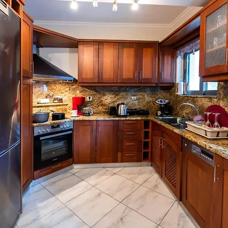 Cielo Alto Penthouse - 4 Bedrooms, Sleeps 10 Apartment Argostoli (Kefalonia)