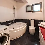 Cielo Alto Penthouse - 4 Bedrooms, Sleeps 10 Apartman *
