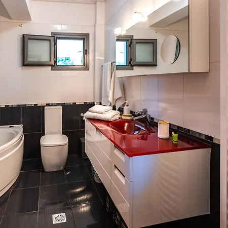 Daire Cielo Alto Penthouse - 4 Bedrooms, Sleeps 10 Argostolion