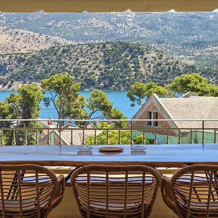 Lägenhet Cielo Alto Penthouse - 4 Bedrooms, Sleeps 10 Argostoli (Kefalonia)